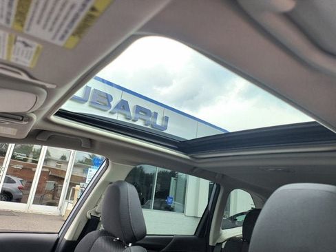 Used 2022 Subaru Forester Premium AWD/4WD image 8