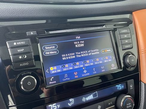 Used 2019 Nissan Rogue SL w/ Premium Package AWD/4WD image 7