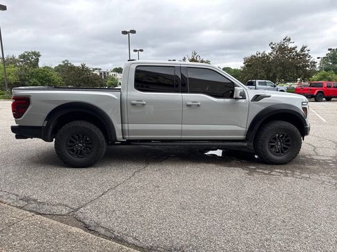 Used 2024 Ford F150 Raptor AWD/4WD image 11