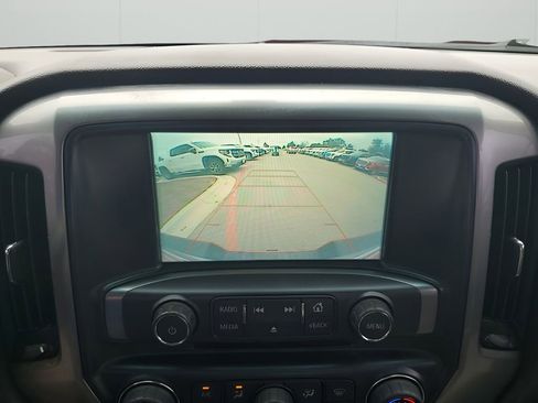 Used 2018 Chevrolet Silverado 1500 LT w/ All Star Edition image 43