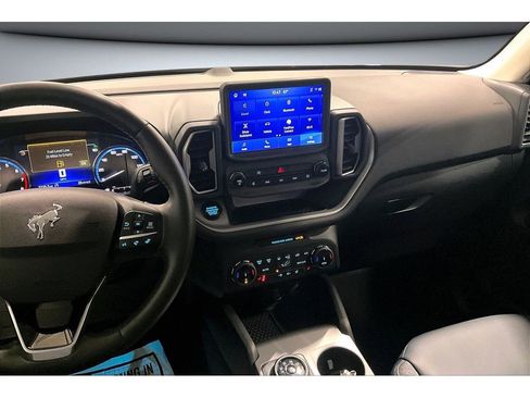 Used 2024 Ford Bronco Sport Outer Banks image 8