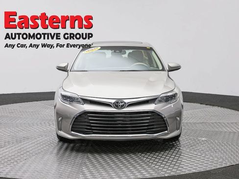Used 2017 Toyota Avalon Limited w/ All Weather Liner Package FWD image 2