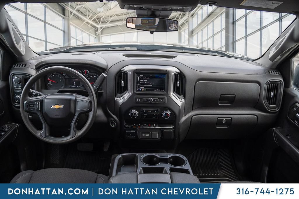 Used 2024 Chevrolet Silverado 1500 Custom AWD/4WD image 4