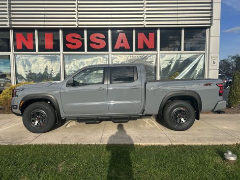 New 2026 Nissan Frontier PRO-4X image 3