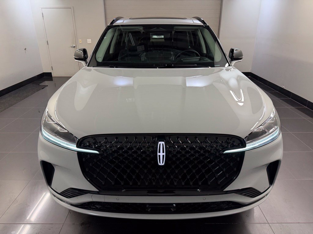 New 2027 Lincoln Aviator Reserve AWD/4WD image 2