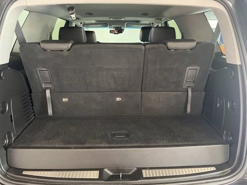 Used 2018 Chevrolet Tahoe LT AWD/4WD image 8