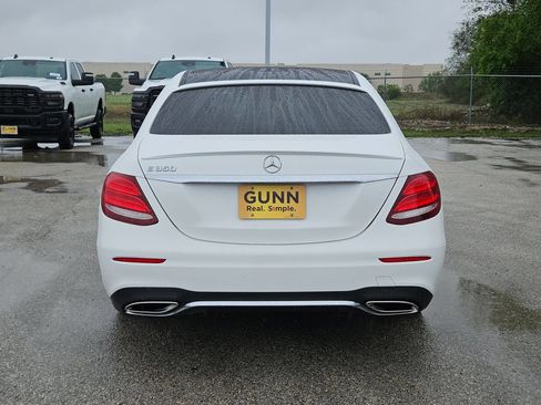 Used 2020 Mercedes-Benz E 350 Sedan image 4