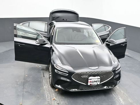 Used 2023 Genesis G70 2.0T image 69