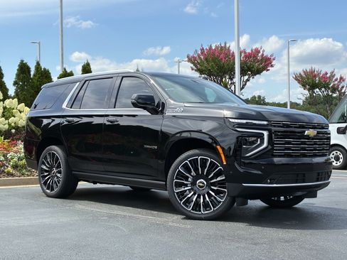 New 2026 Chevrolet Tahoe High Country AWD/4WD image 2
