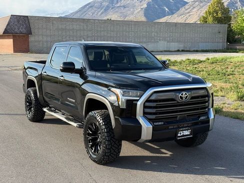 Used 2023 Toyota Tundra Limited AWD/4WD image 2