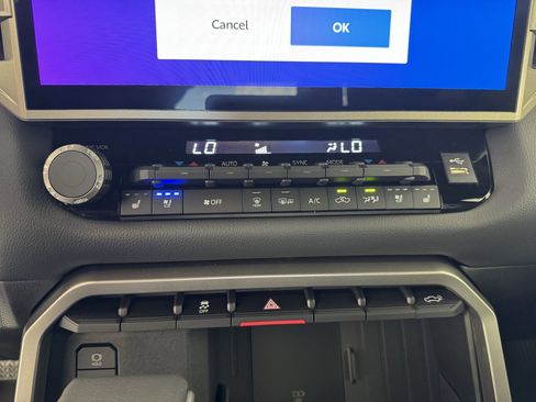 New 2026 Toyota Tundra Limited AWD/4WD image 3