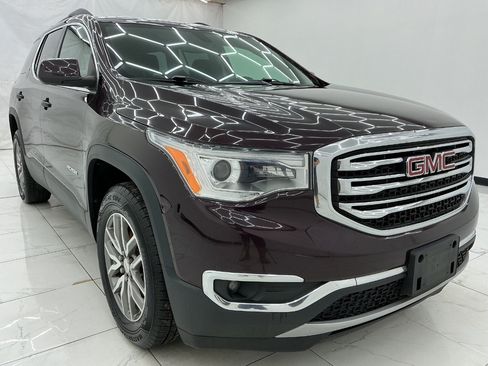 Used 2018 GMC Acadia SLE w/ Driver Alert Package I AWD/4WD image 3