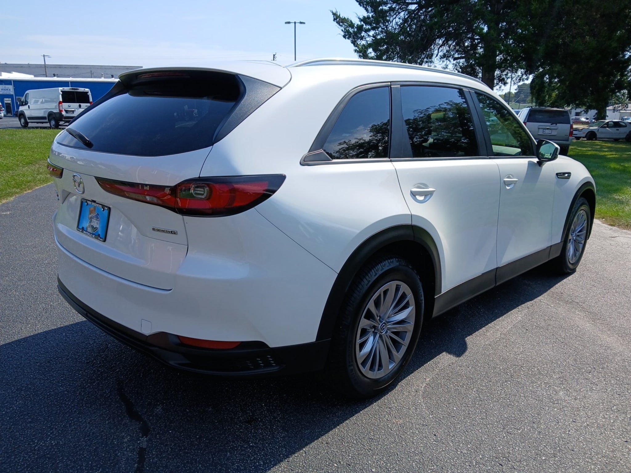 Used 2025 MAZDA CX-90 3.3 Turbo w/ Select Package AWD/4WD image 3