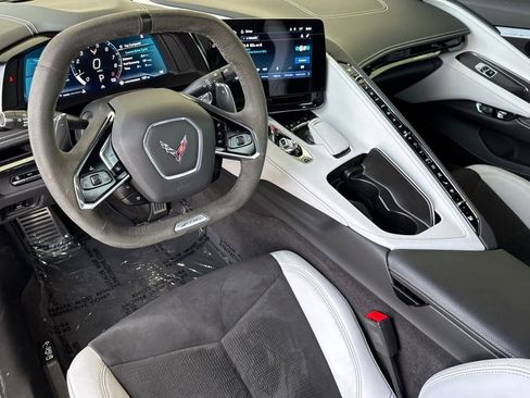 Used 2024 Chevrolet Corvette Z06 w/ Stealth Interior Trim Package RWD image 4