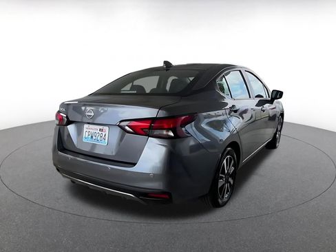 Used 2025 Nissan Versa SV FWD image 15