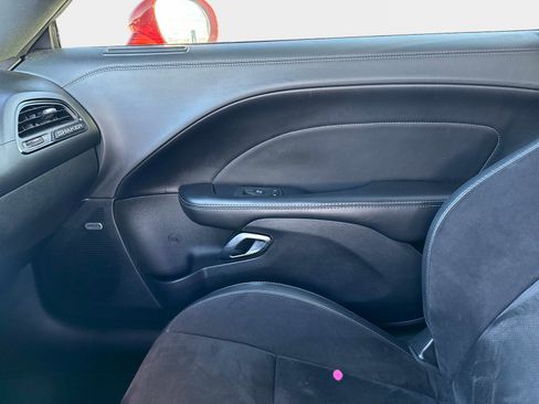 Used 2020 Dodge Challenger R/T Scat Pack w/ Shaker Package image 17