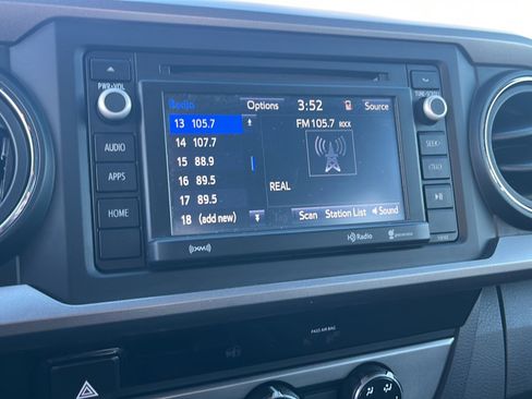 Used 2018 Toyota Tacoma 4x4 Double Cab image 20