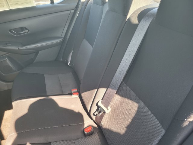 Certified 2025 Nissan Sentra SV FWD image 15
