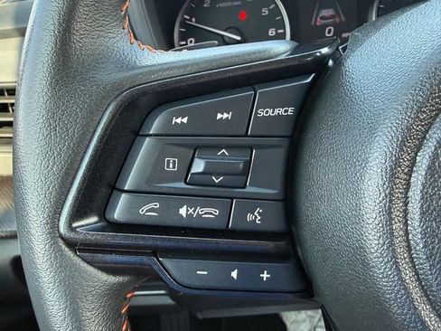Used 2024 Subaru Crosstrek 2.5i Limited AWD/4WD image 17