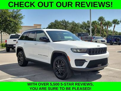Used 2025 Jeep Grand Cherokee Altitude w/ Trailer Tow Package