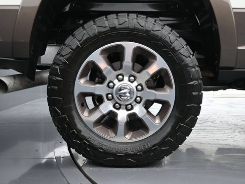 Used 2022 RAM 2500 Limited AWD/4WD image 18