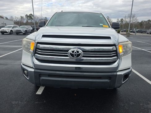 Used 2016 Toyota Tundra SR5 image 16
