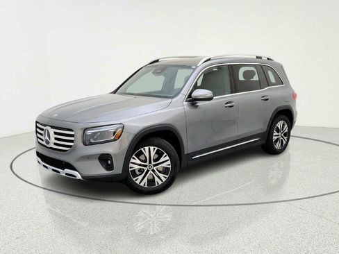 New 2026 Mercedes-Benz GLB 250 image 1
