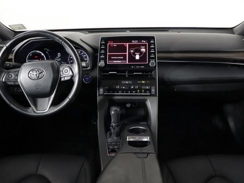 Used 2021 Toyota Avalon XLE w/ Moonroof Package FWD image 12