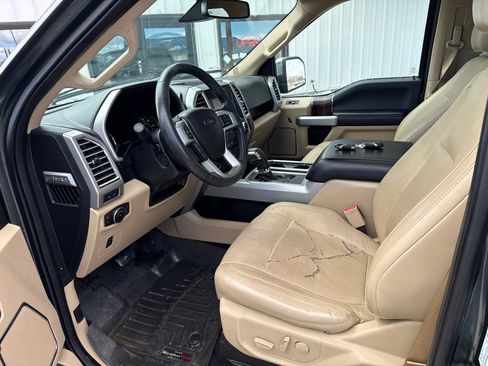Used 2015 Ford F150 Lariat w/ Equipment Group 502A Luxury image 18