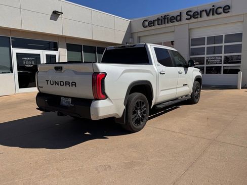 Used 2024 Toyota Tundra Limited image 3
