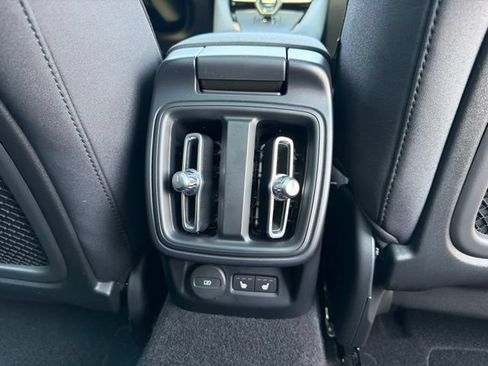 Used 2022 Polestar Polestar 2 w/ Plus Package AWD/4WD image 17