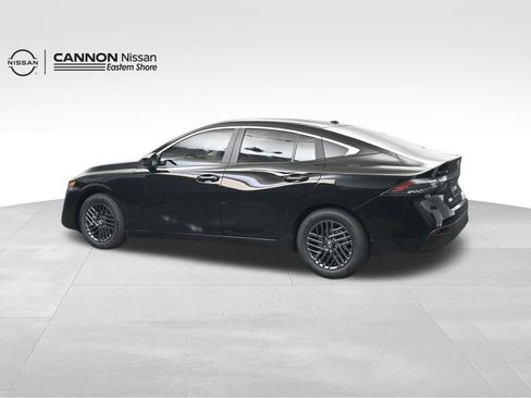 New 2026 Nissan Sentra SV FWD image 3