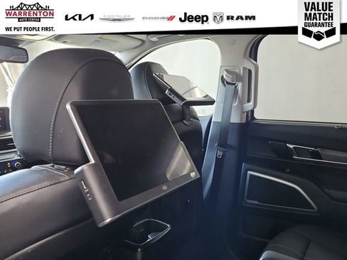 Used 2022 Kia Telluride EX w/ EX Premium Package AWD/4WD image 7
