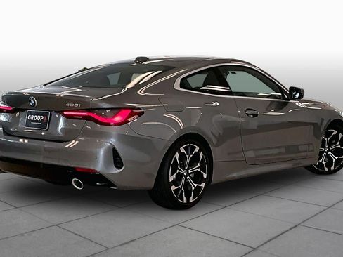 Used 2025 BMW 430i Coupe w/ Convenience Package RWD image 11