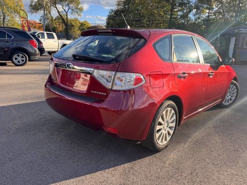 Used 2010 Subaru Impreza 2.5i Premium image 6
