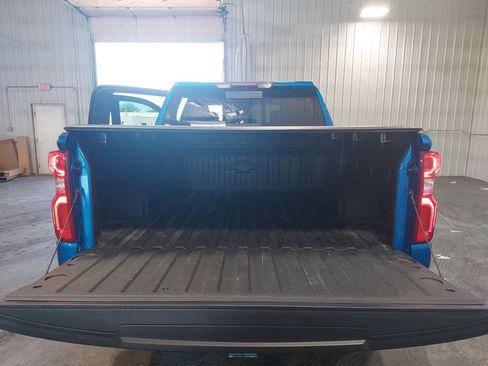 Used 2024 Chevrolet Silverado 1500 LT Trail Boss w/ LT Trail Boss Premium Package AWD/4WD image 12