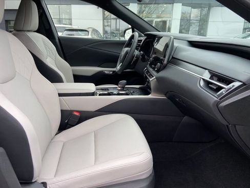 Used 2024 Lexus RX 350 Premium w/ Accessory Package (Z1) AWD/4WD image 26