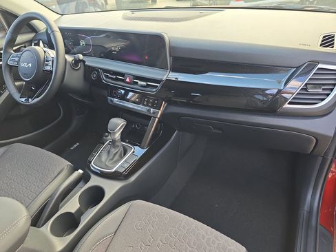 New 2026 Kia Seltos S image 11