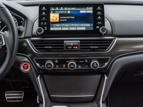 Certified 2022 Honda Accord Sport image 21