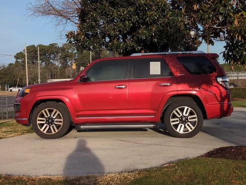 Used 2016 Toyota 4Runner Limited image 7