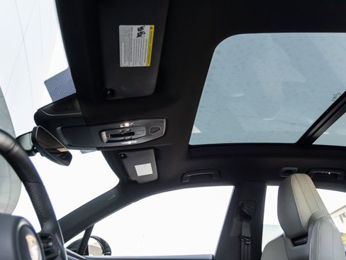 New 2025 Porsche Macan 4 Electric image 25