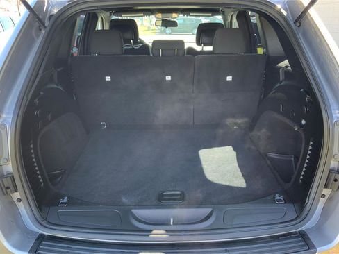 Used 2015 Jeep Grand Cherokee Laredo w/ Quick Order Package 23E image 12