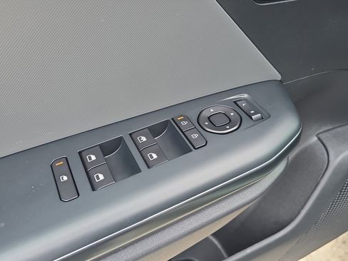 Certified 2025 Kia K4 LXS image 20