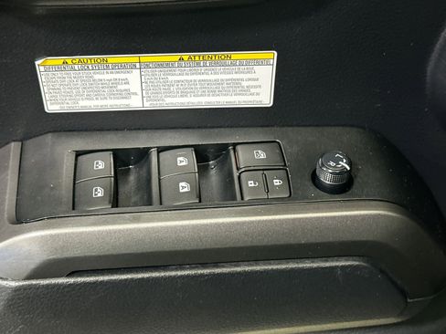 Used 2020 Toyota Tacoma TRD Pro image 17