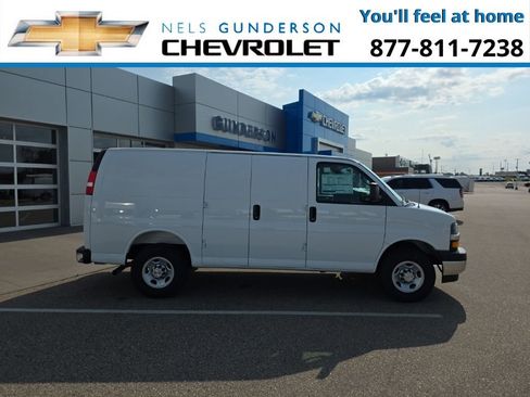 New 2025 Chevrolet Express 2500 w/ Driver Convenience Package RWD image 7