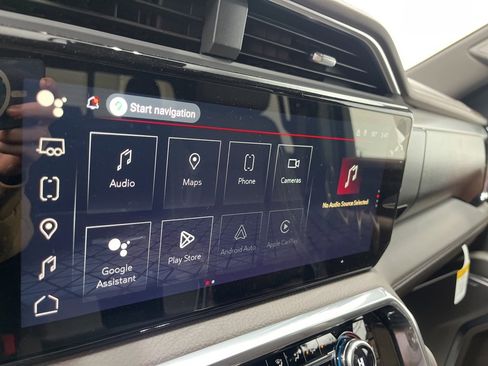 New 2026 GMC Sierra 2500 Denali w/ Denali Reserve Package image 15