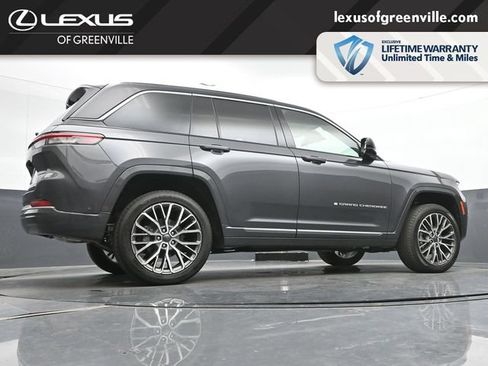 Used 2026 Jeep Grand Cherokee Summit AWD/4WD image 35