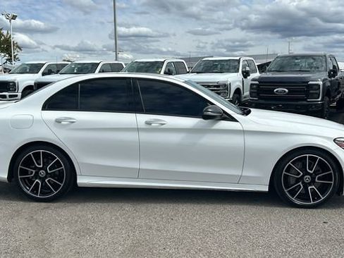 Used 2020 Mercedes-Benz C 300 Sedan image 2