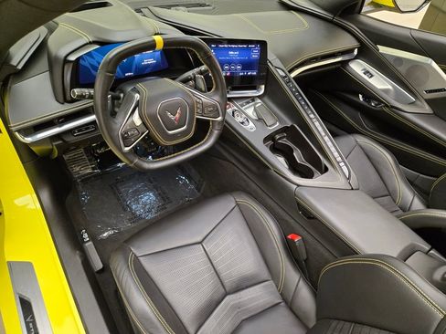 Used 2020 Chevrolet Corvette Stingray Premium Conv w/ 3LT Preferred Equipment Group RWD image 18