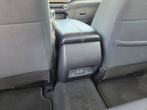 Used 2024 Nissan Altima 2.5 SV FWD image 20